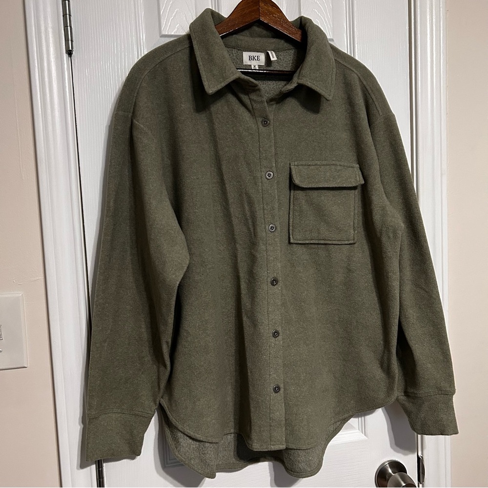 BKE Women’s Shirt Sweater Jacket‎ Shacket M Marled Green Fleece Soft Boyfriend - Picture 2 of 11